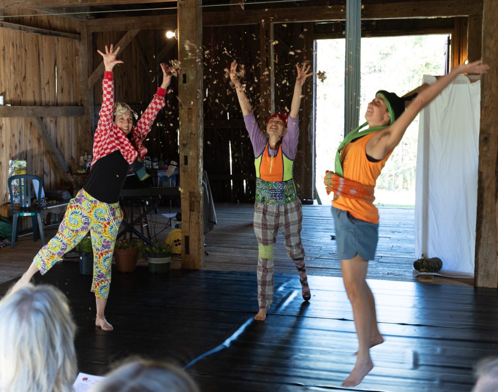 dance conffetis clown dance conffetis clown